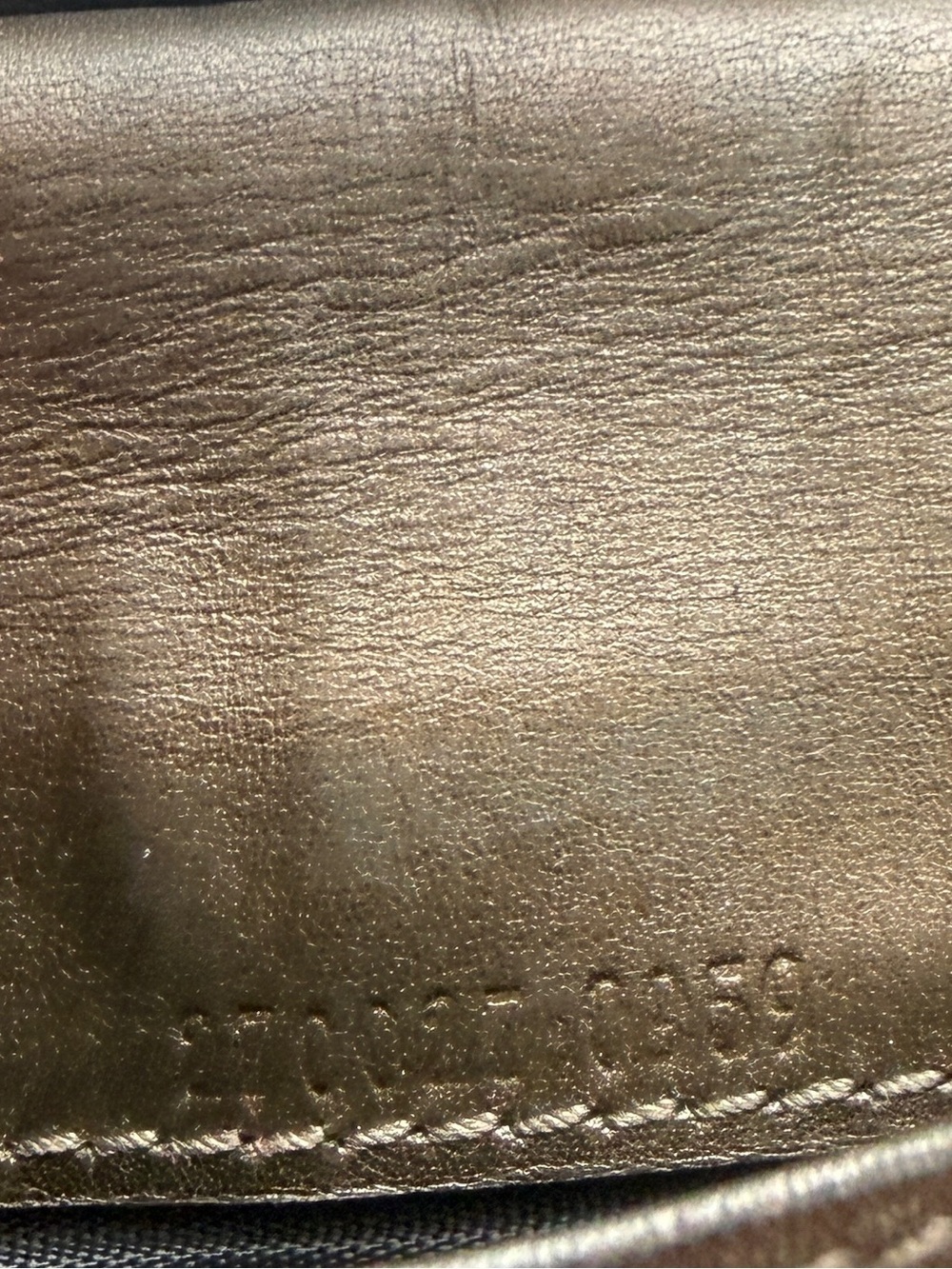 Gucci Embossed Brown Leather Wallet - Picture 8 of 9